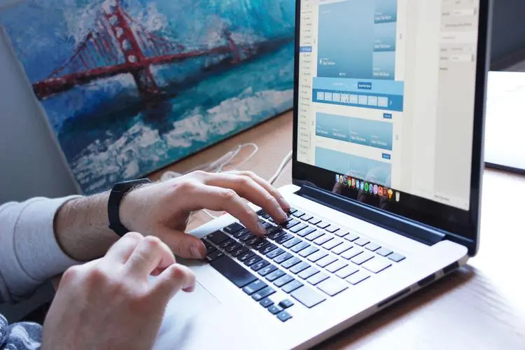 网站设计与用户体验  ----普软科技